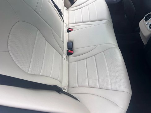 Used 2019 Mercedes-Benz C 300 4MATIC Sedan image 12