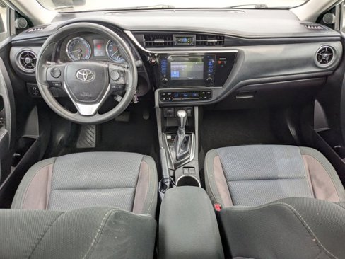 Used 2017 Toyota Corolla LE image 14