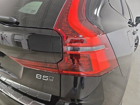 New 2026 Volvo XC60 B5 Core w/ Protection Package Premier image 20
