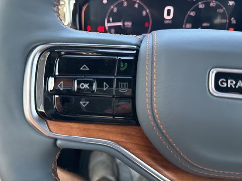 New 2024 Jeep Grand Wagoneer Series III w/ Flexible Seating Group image 20