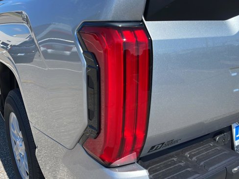 New 2026 Toyota Tundra SR image 27