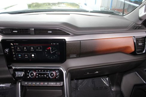 Used 2024 GMC Sierra 2500 Denali w/ Denali Reserve Package image 26