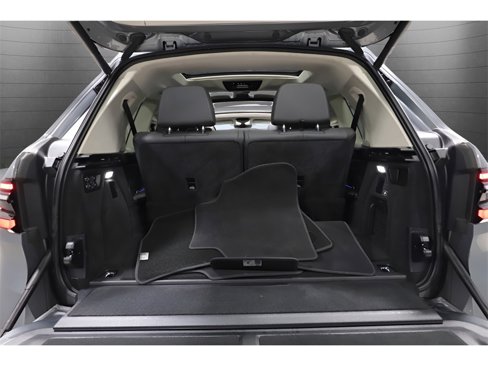 Used 2023 BMW X7 xDrive40i w/ Premium Package image 22