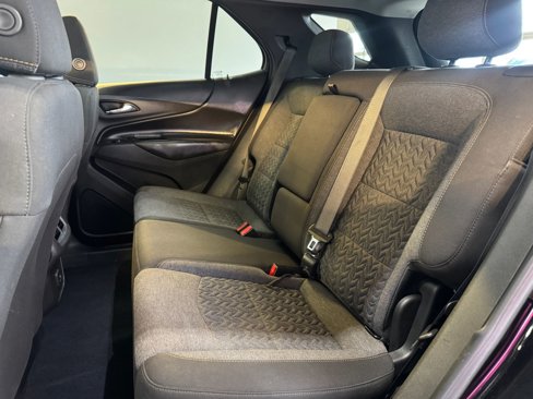 Used 2022 Chevrolet Equinox LT image 24