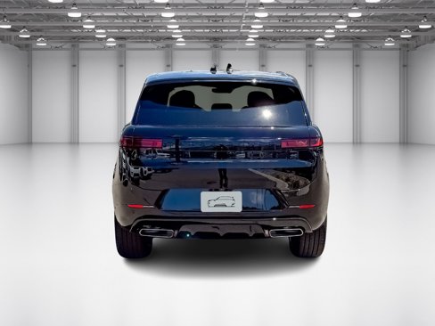 New 2025 Land Rover Range Rover Sport Dynamic SE image 4