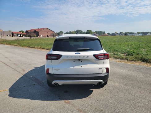 New 2025 Ford Escape SE image 9