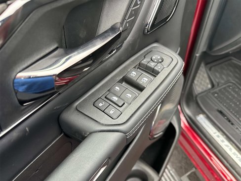 New 2025 RAM 1500 Limited w/ Body Color Bumper Group image 25