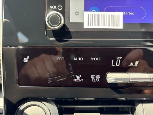 New 2025 Subaru Solterra Premium image 13