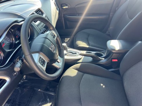 Used 2013 Dodge Avenger SXT w/ Cold Weather Group image 31