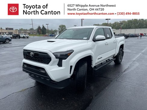 New 2025 Toyota Tacoma TRD Sport image 1