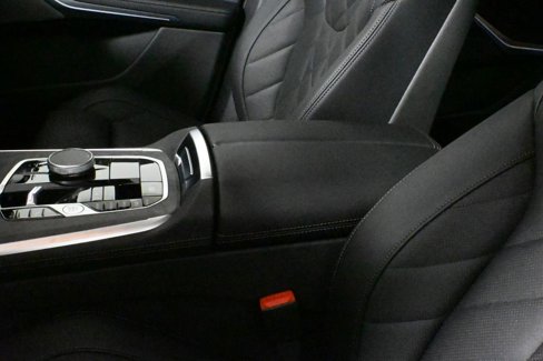 New 2026 BMW X5 xDrive40i w/ M Sport Package image 25
