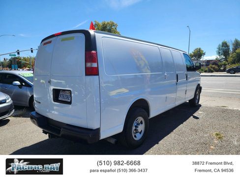 Used 2017 Chevrolet Express 2500 Extended image 7