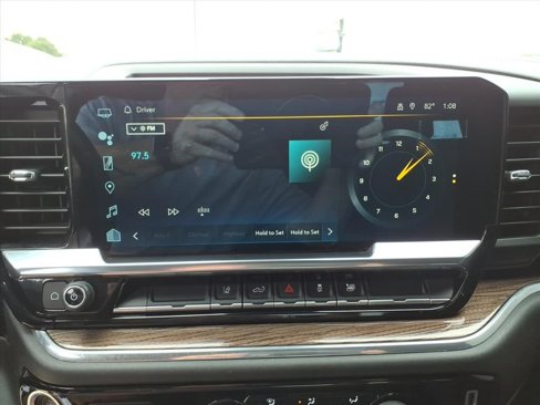 Used 2024 Chevrolet Silverado 3500 LT image 20