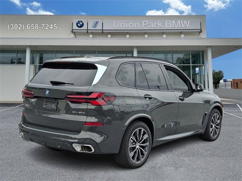 New 2026 BMW X5 xDrive50e w/ M Sport Package image 4