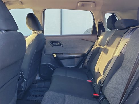 Certified 2021 Nissan Rogue S image 12