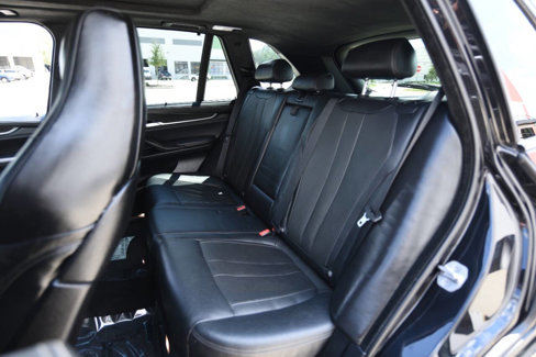 Used 2016 BMW X5 M image 14