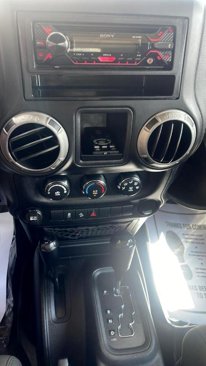 Used 2012 Jeep Wrangler Unlimited Sport w/ Trailer Tow Group image 3