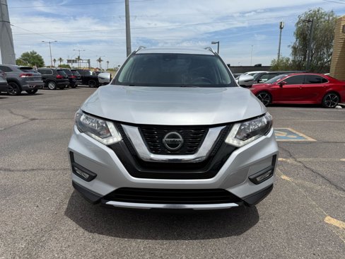 Used 2018 Nissan Rogue SL image 3