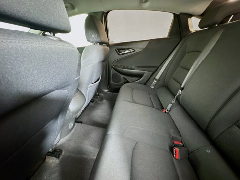 Used 2025 Chevrolet Malibu LS image 24