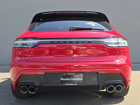 New 2025 Porsche Macan GTS image 8
