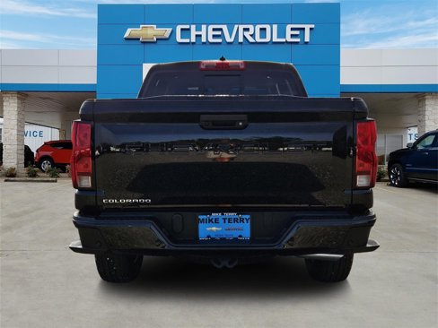 New 2026 Chevrolet Colorado W/T w/ WT Convenience Package II image 4