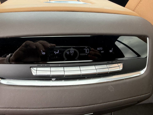 Used 2024 Cadillac Escalade Sport image 4