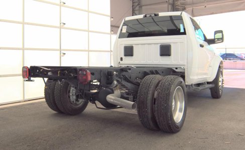 Used 2025 RAM 5500 4x4 Regular Cab image 4