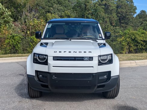 New 2026 Land Rover Defender 110 S image 2