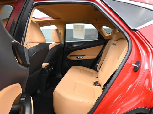 Used 2024 Lexus NX 250 FWD w/ Premium Package image 16