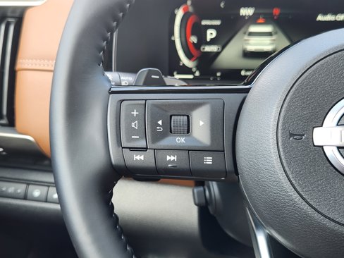 New 2025 Nissan Pathfinder Platinum w/ Cargo Package image 16