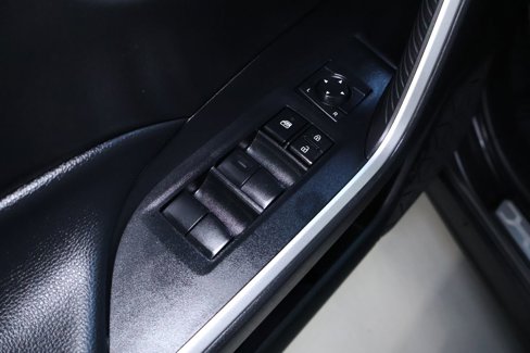 Used 2024 Toyota RAV4 LE image 13