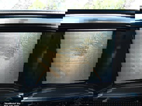 Used 2018 Chevrolet Silverado 1500 LT image 28