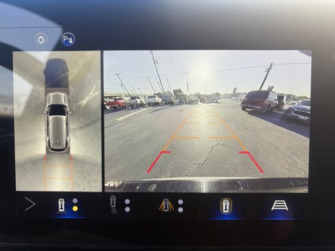 Certified 2025 Chevrolet Equinox LT w/ Convenience Package II image 21