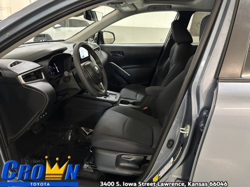 New 2026 Toyota Corolla Cross LE w/ Moonroof Package image 15