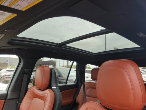 New 2025 Lincoln Aviator Reserve w/ Equipment Group 201A image 11
