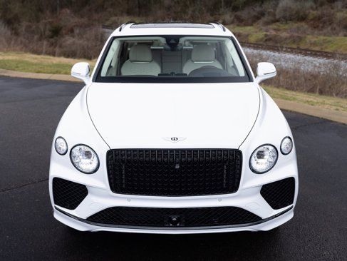 New 2025 Bentley Bentayga image 14