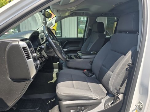 Used 2018 Chevrolet Silverado 1500 LT w/ All Star Edition image 10