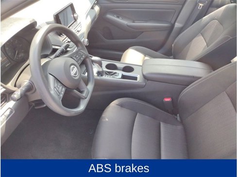 Used 2024 Nissan Altima 2.5 S image 10