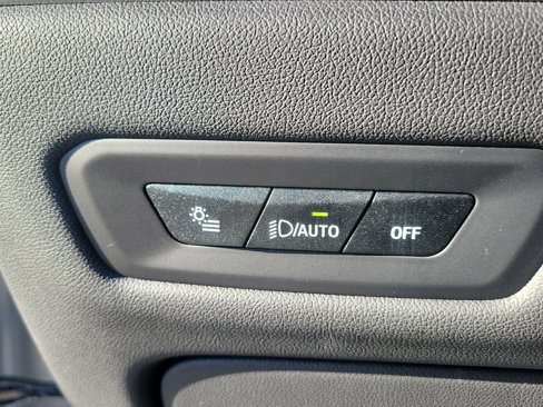 New 2026 BMW X5 M60i w/ Climate Comfort Package image 34