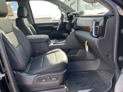New 2026 GMC Sierra 3500 Denali w/ Denali Reserve Package image 19