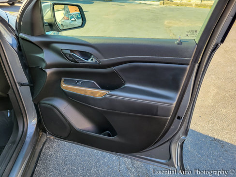 Used 2021 GMC Acadia SLE w/ Driver Convenience Package image 35