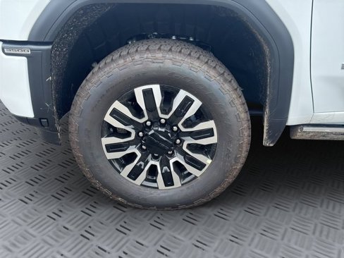 New 2025 GMC Sierra 3500 Denali Ultimate image 25