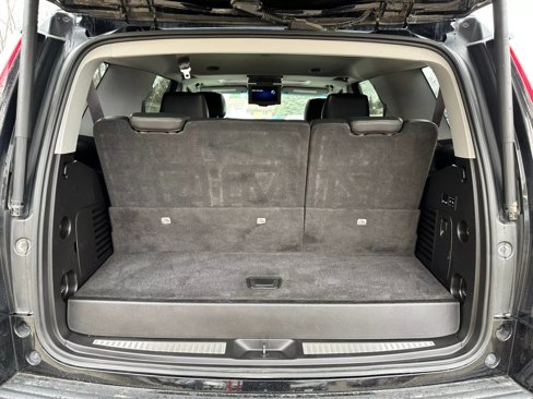 Used 2016 Cadillac Escalade Luxury image 24