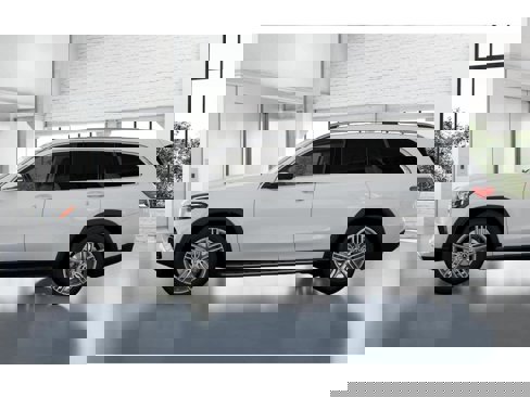 New 2026 Mercedes-Benz GLS 450 4MATIC image 33