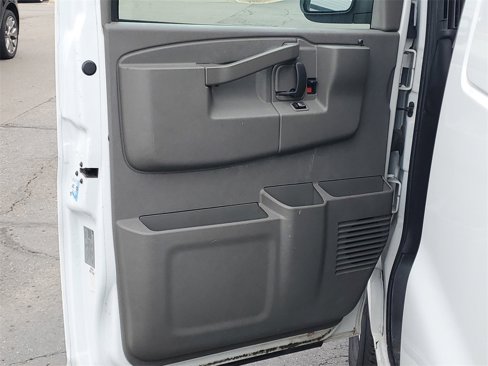 Used 2020 Chevrolet Express 2500 Extended w/ Driver Convenience Package image 8