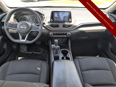Used 2023 Nissan Altima 2.5 SV image 14