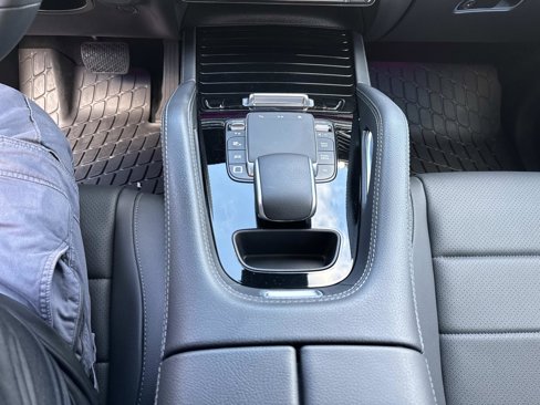 Used 2025 Mercedes-Benz GLE 450e 4MATIC image 28
