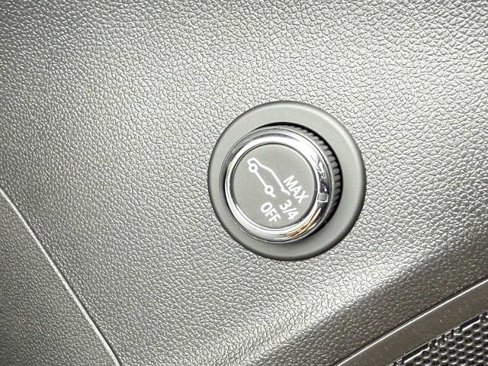 New 2025 Buick Envision Preferred image 18