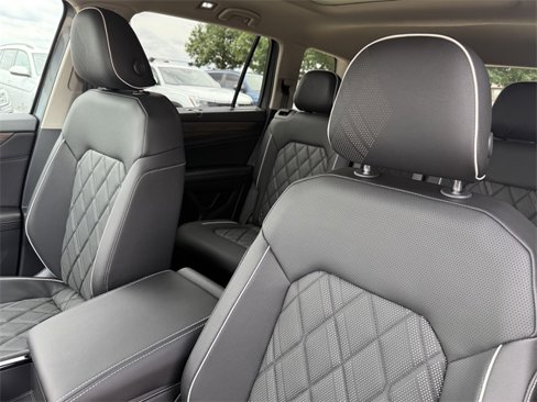 New 2025 Volkswagen Atlas SEL Premium R-Line image 11
