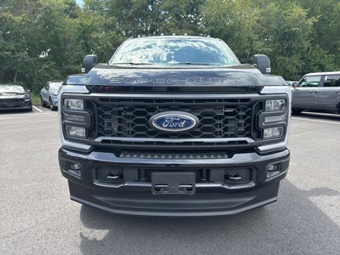 New 2026 Ford F250 XL image 8